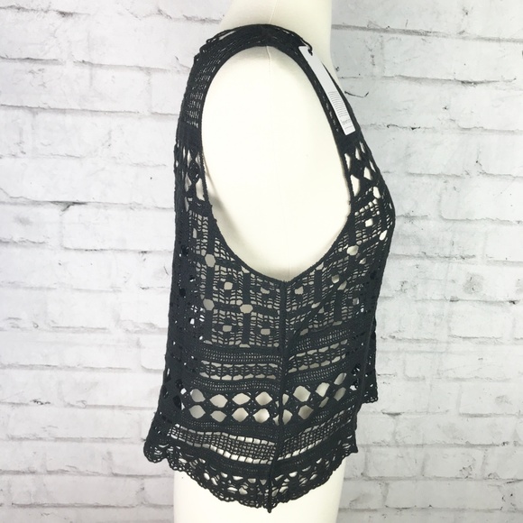 NWT Love Riche Crochet tank - Picture 4 of 5